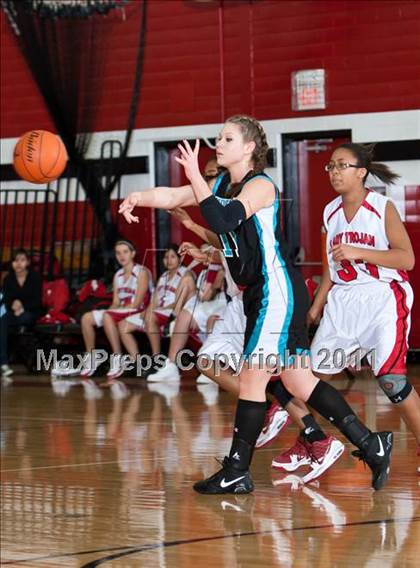 Thumbnail 3 in Pasadena Memorial vs South Houston photogallery.