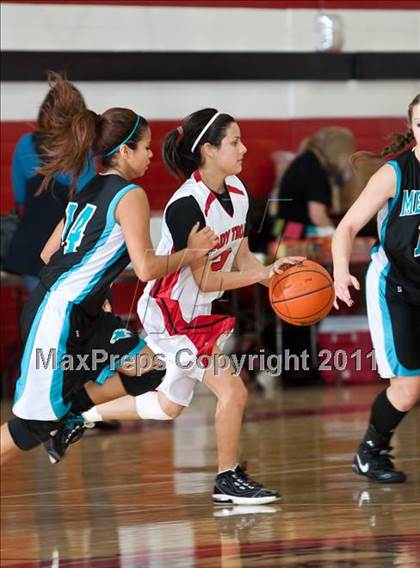 Thumbnail 1 in Pasadena Memorial vs South Houston photogallery.