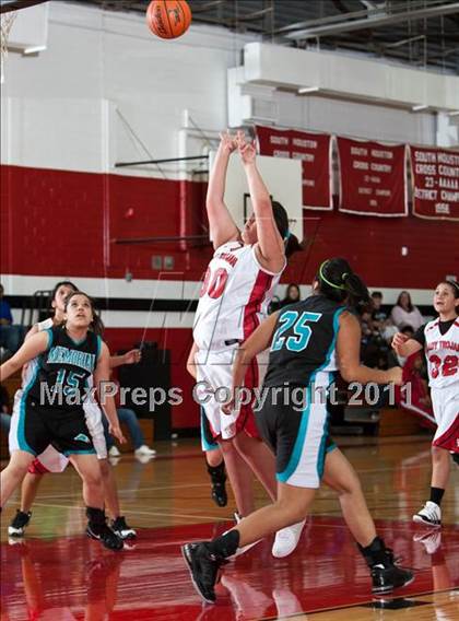 Thumbnail 2 in Pasadena Memorial vs South Houston photogallery.