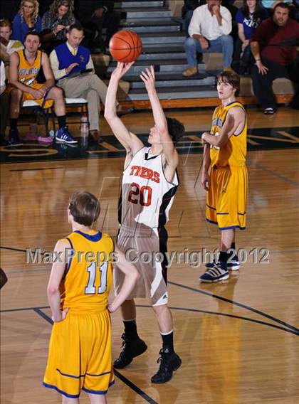 Thumbnail 1 in Gatlinburg-Pittman vs. Pigeon Forge (D3-AAA playoffs) photogallery.
