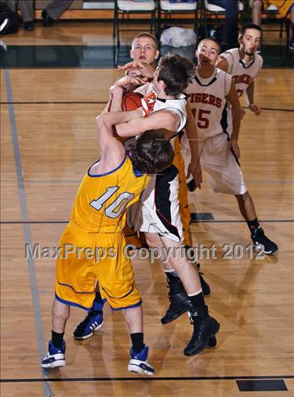 Thumbnail 3 in Gatlinburg-Pittman vs. Pigeon Forge (D3-AAA playoffs) photogallery.