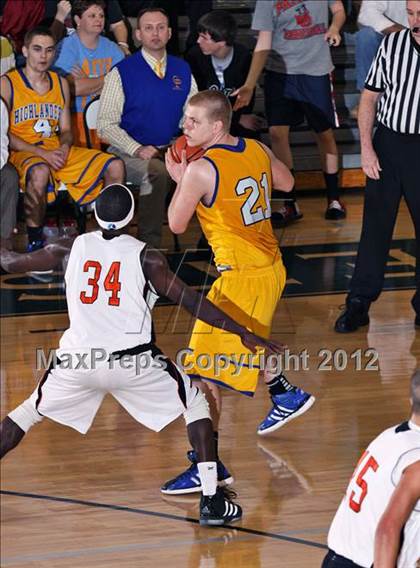 Thumbnail 3 in Gatlinburg-Pittman vs. Pigeon Forge (D3-AAA playoffs) photogallery.