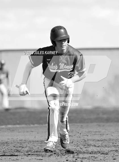 Thumbnail 2 in Bishop Manogue vs Green Valley (Diamondback Kickoff Tournament) photogallery.