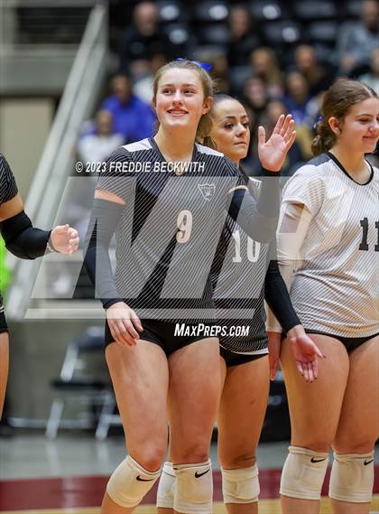 Thumbnail 3 in Randall vs. Salado (UIL 4A Volleyball Semi-Final) photogallery.