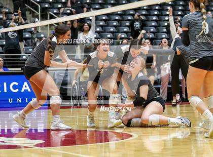 Thumbnail 3 in Randall vs. Salado (UIL 4A Volleyball Semi-Final) photogallery.