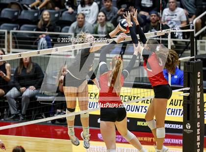 Thumbnail 1 in Randall vs. Salado (UIL 4A Volleyball Semi-Final) photogallery.