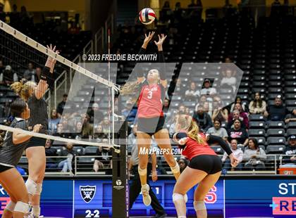 Thumbnail 2 in Randall vs. Salado (UIL 4A Volleyball Semi-Final) photogallery.