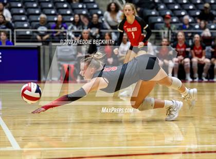 Thumbnail 2 in Randall vs. Salado (UIL 4A Volleyball Semi-Final) photogallery.