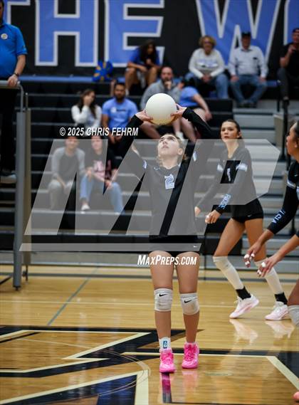 Thumbnail 1 in Doherty @ Vista Ridge photogallery.