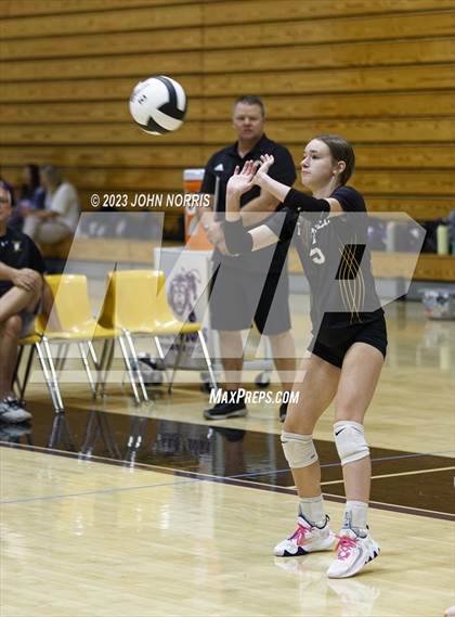 Thumbnail 2 in Fort Wayne Blackhawk Christian vs Pioneer (Leo Invite) photogallery.