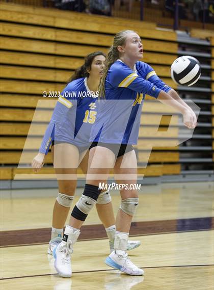 Thumbnail 1 in Fort Wayne Blackhawk Christian vs Pioneer (Leo Invite) photogallery.
