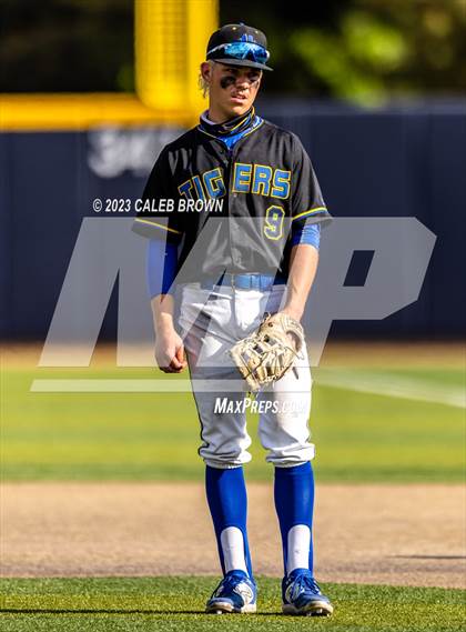 Thumbnail 1 in Orem vs. Timpanogos (UHSAA 5A Bracket 2 Round 1) photogallery.