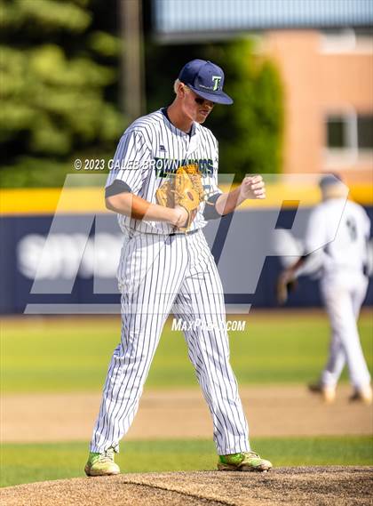 Thumbnail 3 in Orem vs. Timpanogos (UHSAA 5A Bracket 2 Round 1) photogallery.