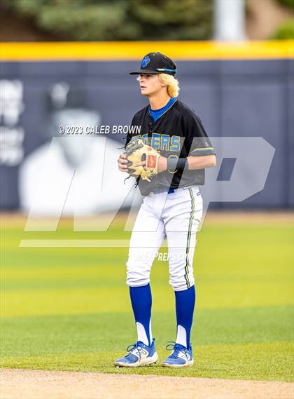 Thumbnail 2 in Orem vs. Timpanogos (UHSAA 5A Bracket 2 Round 1) photogallery.