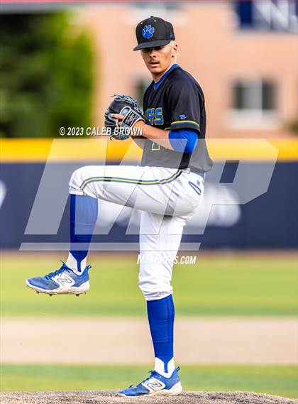Thumbnail 3 in Orem vs. Timpanogos (UHSAA 5A Bracket 2 Round 1) photogallery.