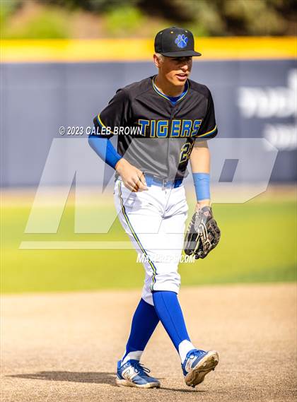 Thumbnail 1 in Orem vs. Timpanogos (UHSAA 5A Bracket 2 Round 1) photogallery.