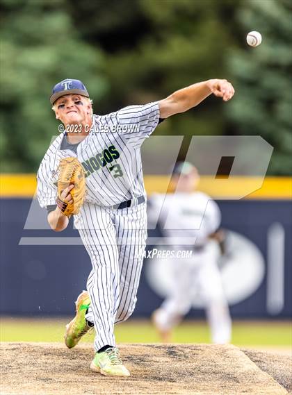 Thumbnail 2 in Orem vs. Timpanogos (UHSAA 5A Bracket 2 Round 1) photogallery.