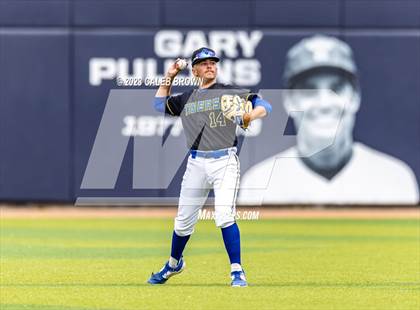 Thumbnail 2 in Orem vs. Timpanogos (UHSAA 5A Bracket 2 Round 1) photogallery.