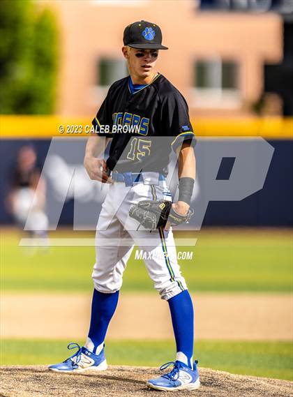 Thumbnail 3 in Orem vs. Timpanogos (UHSAA 5A Bracket 2 Round 1) photogallery.