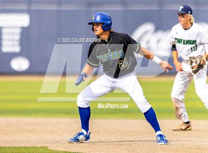Thumbnail 2 in Orem vs. Timpanogos (UHSAA 5A Bracket 2 Round 1) photogallery.