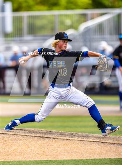 Thumbnail 3 in Orem vs. Timpanogos (UHSAA 5A Bracket 2 Round 1) photogallery.