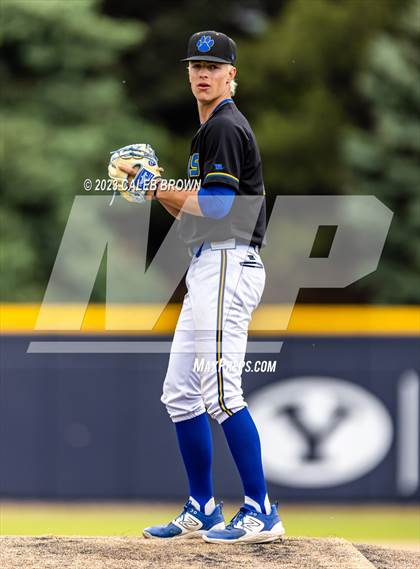 Thumbnail 2 in Orem vs. Timpanogos (UHSAA 5A Bracket 2 Round 1) photogallery.