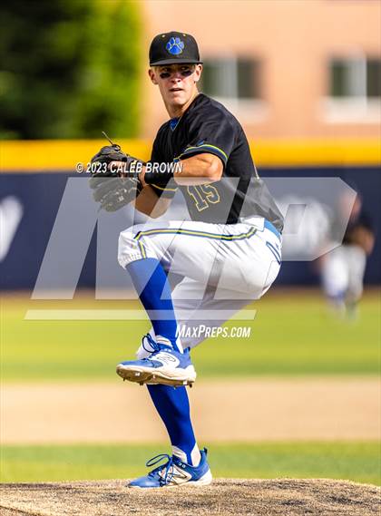 Thumbnail 3 in Orem vs. Timpanogos (UHSAA 5A Bracket 2 Round 1) photogallery.
