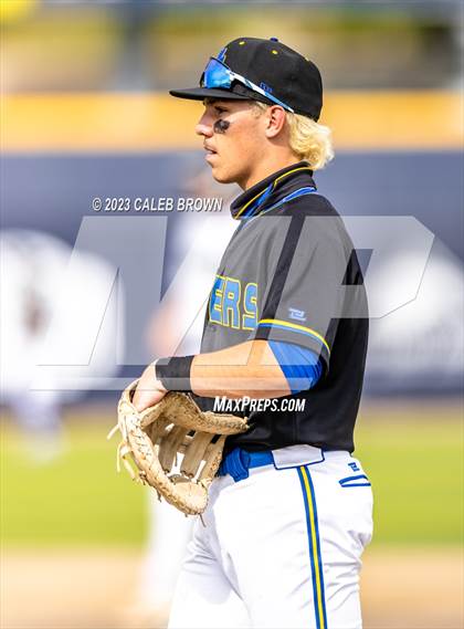 Thumbnail 3 in Orem vs. Timpanogos (UHSAA 5A Bracket 2 Round 1) photogallery.