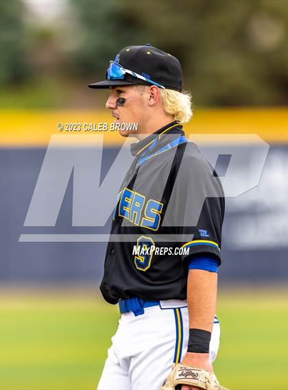 Thumbnail 3 in Orem vs. Timpanogos (UHSAA 5A Bracket 2 Round 1) photogallery.