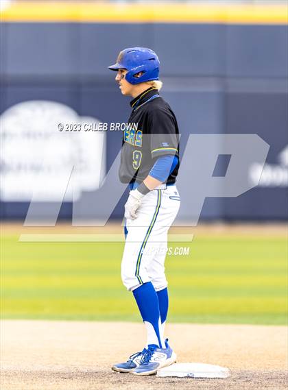 Thumbnail 2 in Orem vs. Timpanogos (UHSAA 5A Bracket 2 Round 1) photogallery.
