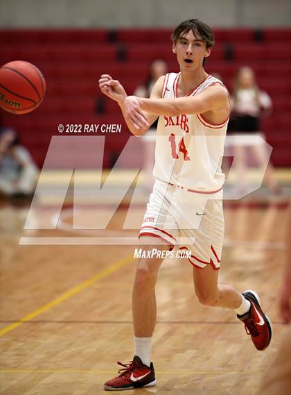 Thumbnail 3 in Aspen vs. Centauri (CHSAA 3A Championship) photogallery.