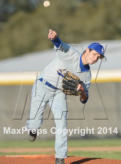 Thumbnail 1 in University Lab vs. Live Oak photogallery.