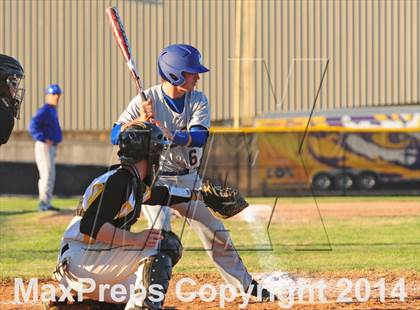 Thumbnail 1 in University Lab vs. Live Oak photogallery.
