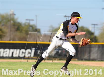 Thumbnail 3 in University Lab vs. Live Oak photogallery.