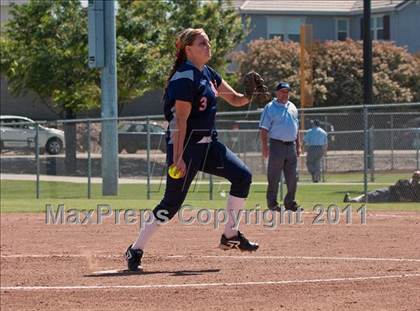 Thumbnail 3 in Modesto Christian vs. Ceres photogallery.