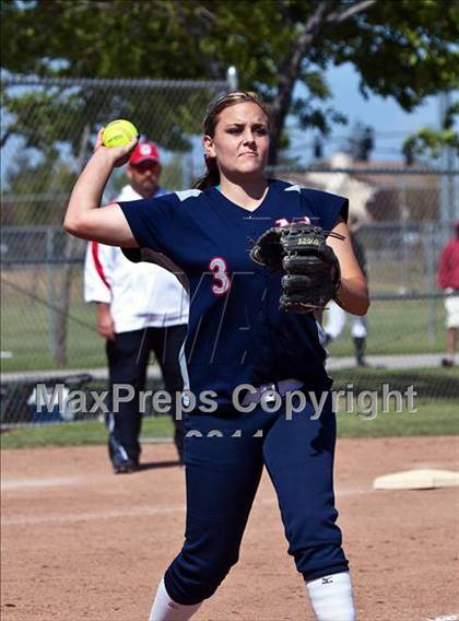 Thumbnail 3 in Modesto Christian vs. Ceres photogallery.