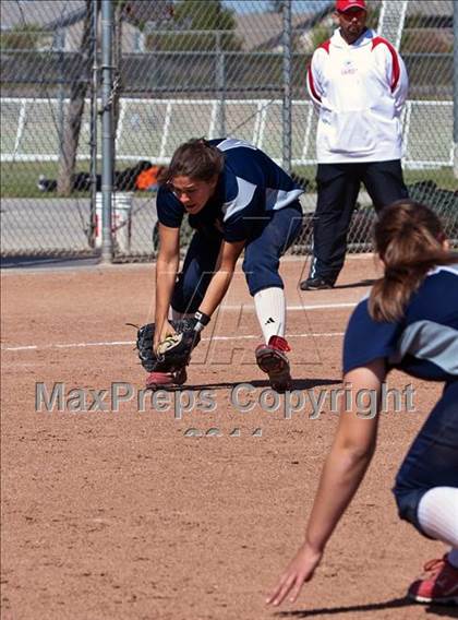 Thumbnail 1 in Modesto Christian vs. Ceres photogallery.