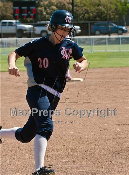 Thumbnail 3 in Modesto Christian vs. Ceres photogallery.