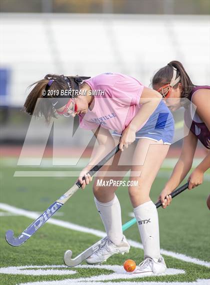 Thumbnail 3 in Barker vs Williamsville South photogallery.