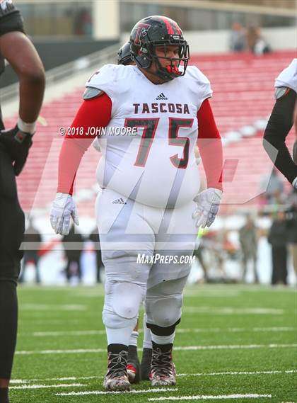 Thumbnail 2 in Haltom vs. Tascosa (UIL 6A Quarterfinal) photogallery.