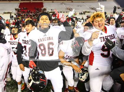 Thumbnail 3 in Haltom vs. Tascosa (UIL 6A Quarterfinal) photogallery.
