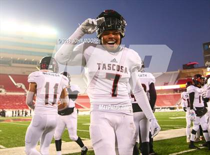 Thumbnail 2 in Haltom vs. Tascosa (UIL 6A Quarterfinal) photogallery.