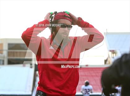 Thumbnail 2 in Haltom vs. Tascosa (UIL 6A Quarterfinal) photogallery.