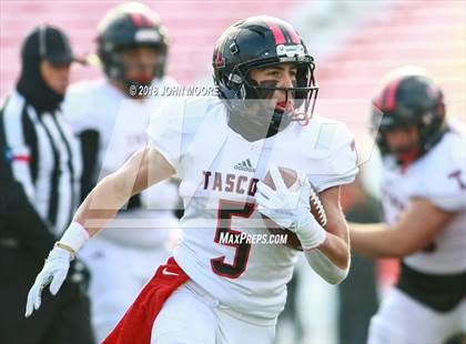 Thumbnail 2 in Haltom vs. Tascosa (UIL 6A Quarterfinal) photogallery.