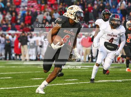 Thumbnail 2 in Haltom vs. Tascosa (UIL 6A Quarterfinal) photogallery.