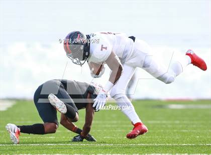 Thumbnail 3 in Haltom vs. Tascosa (UIL 6A Quarterfinal) photogallery.