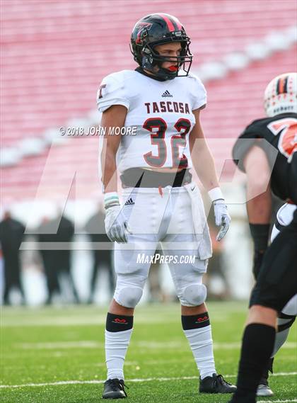 Thumbnail 1 in Haltom vs. Tascosa (UIL 6A Quarterfinal) photogallery.
