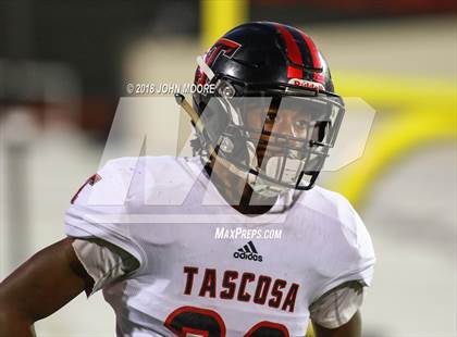 Thumbnail 2 in Haltom vs. Tascosa (UIL 6A Quarterfinal) photogallery.