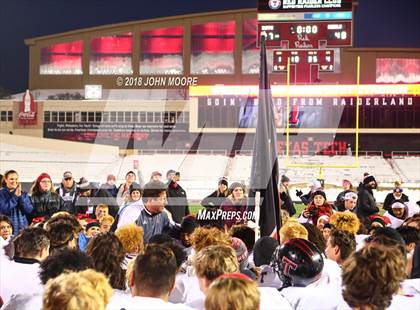 Thumbnail 2 in Haltom vs. Tascosa (UIL 6A Quarterfinal) photogallery.