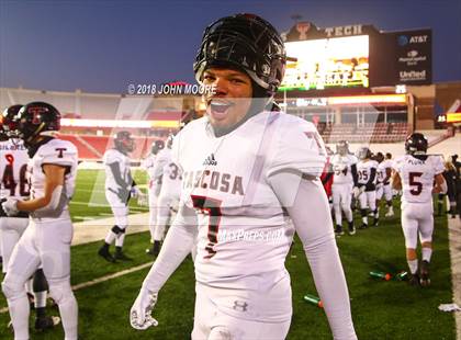 Thumbnail 3 in Haltom vs. Tascosa (UIL 6A Quarterfinal) photogallery.